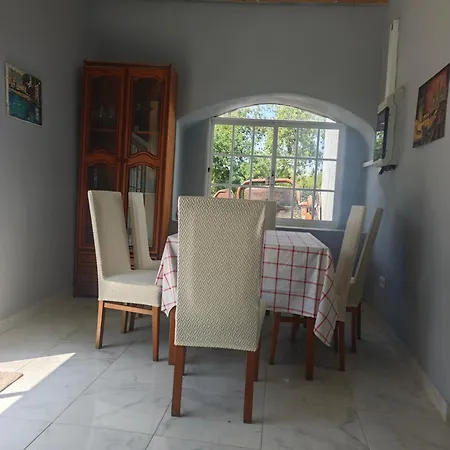 Qingqing民宿 * モンカラパッショ