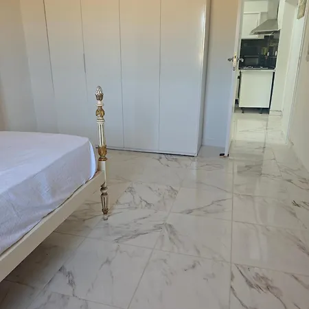 アパート Qingqing民宿 *